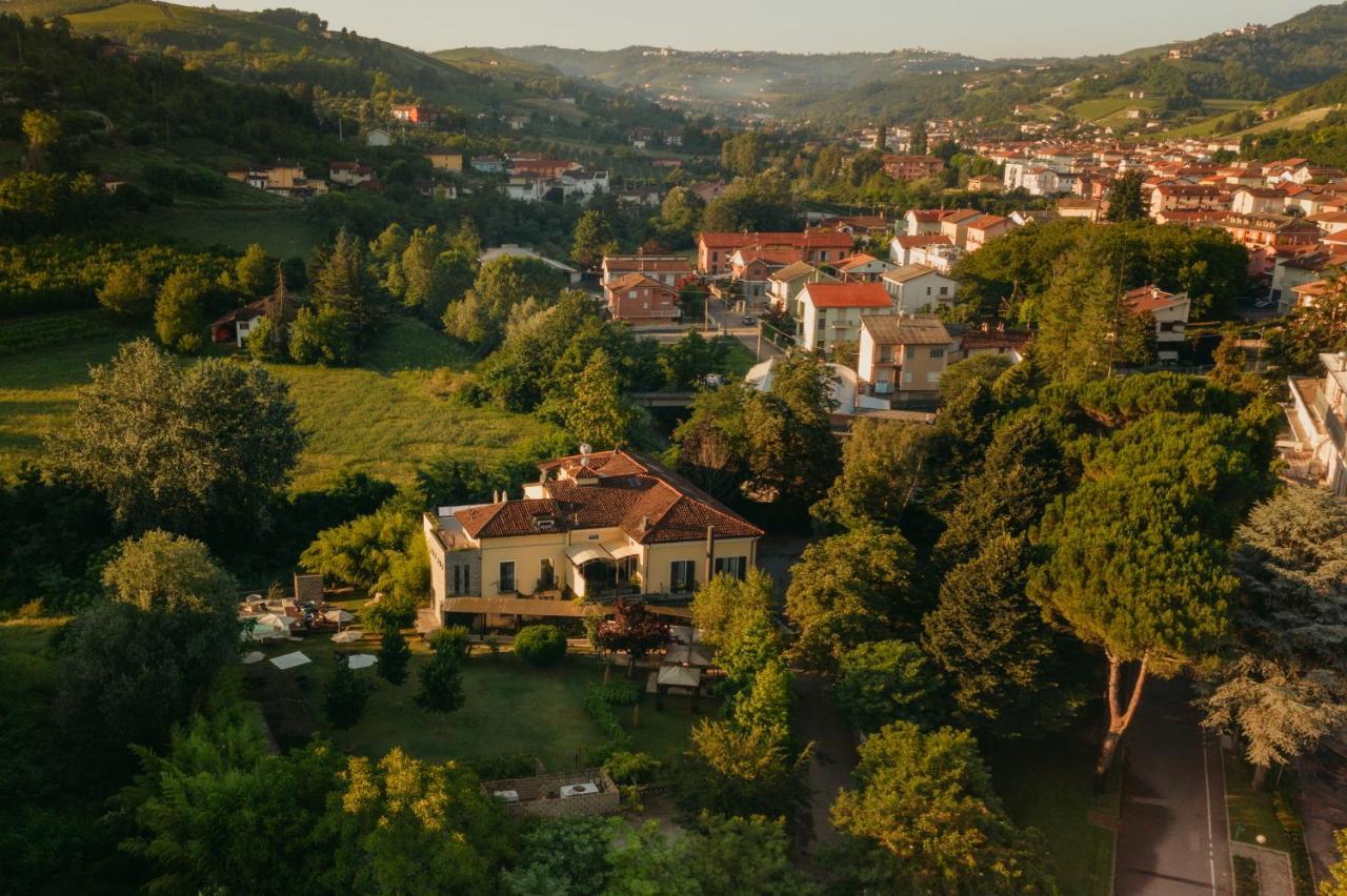 Hotel Langhe Alba  Esterno foto