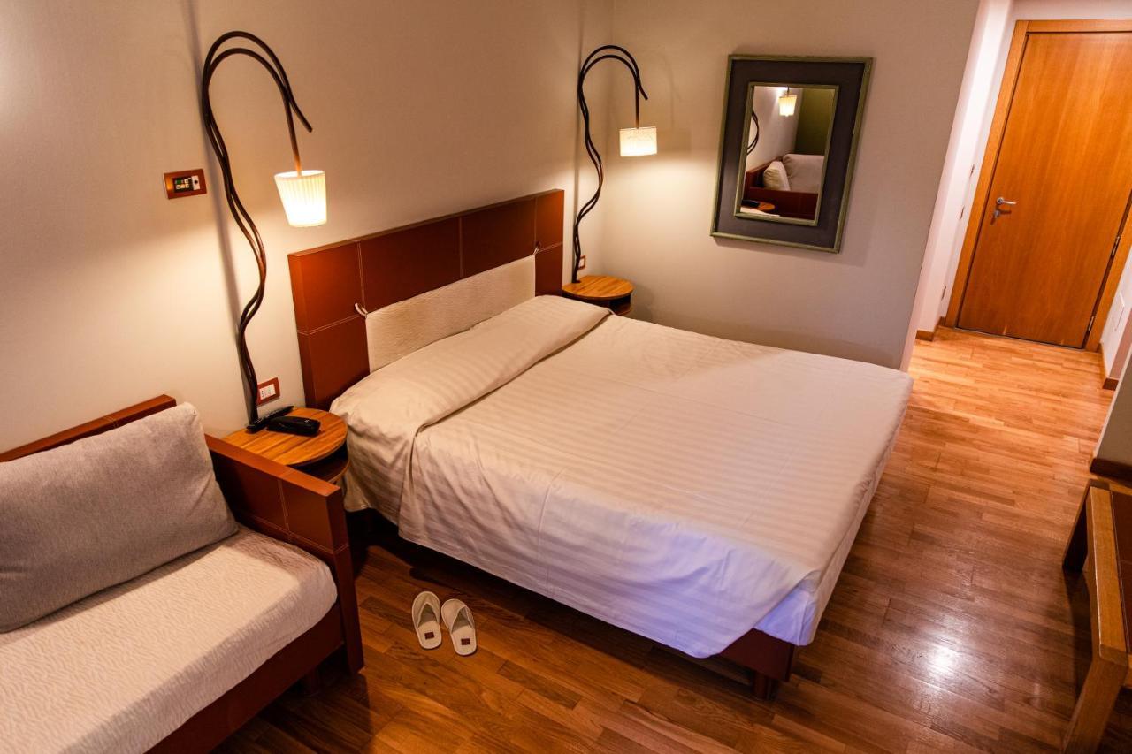 Hotel Langhe Alba  Esterno foto